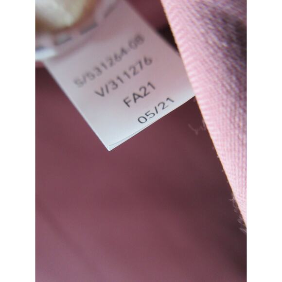 NWT Athleta Ultimate Stash Pocket Capri Women’s Size Medium - Picture 12 of 12